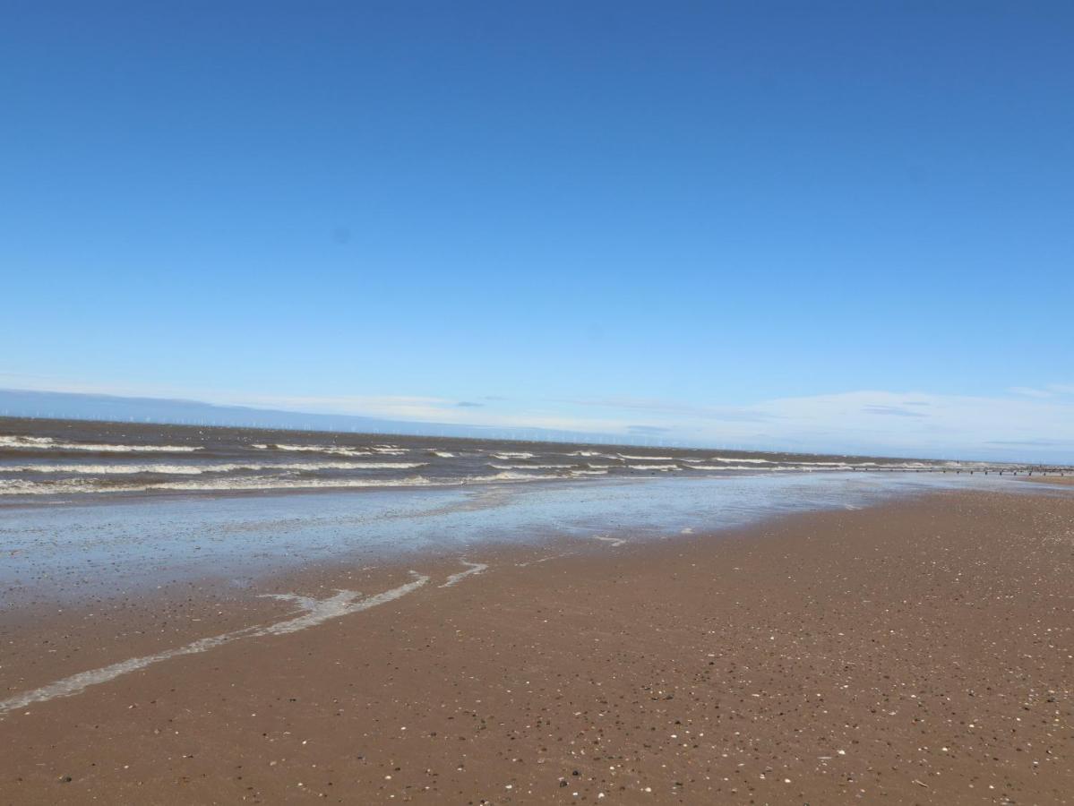 Ty Uchaf * Rhyl
